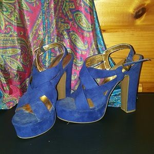 Criss Cross Platform Slingback